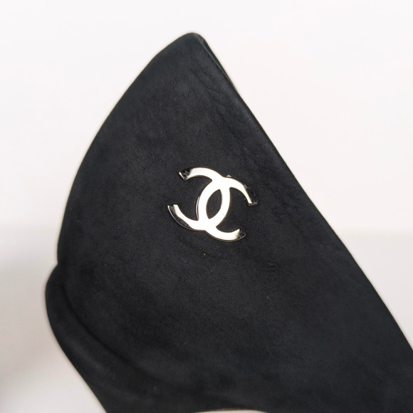 CHANEL Black Calfskin Leather Cap Toe CC Platform Pumps Women's FR 39.5 US 8.5 - Picture 8 of 11